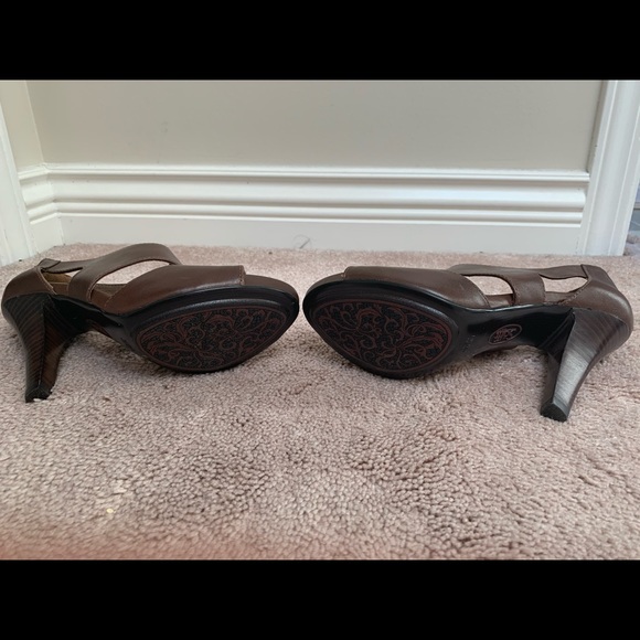 Sofft Chocolate brown heels - Picture 6 of 8